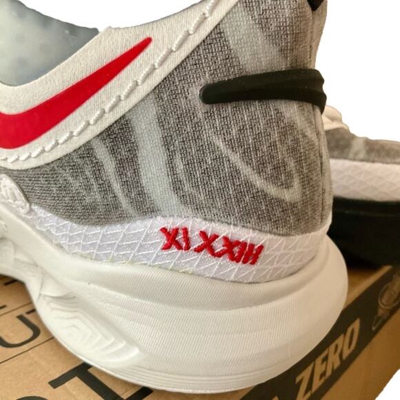 Nike Kyrie 8 White University Red/Black Unisex NIB - Picture 4 of 11